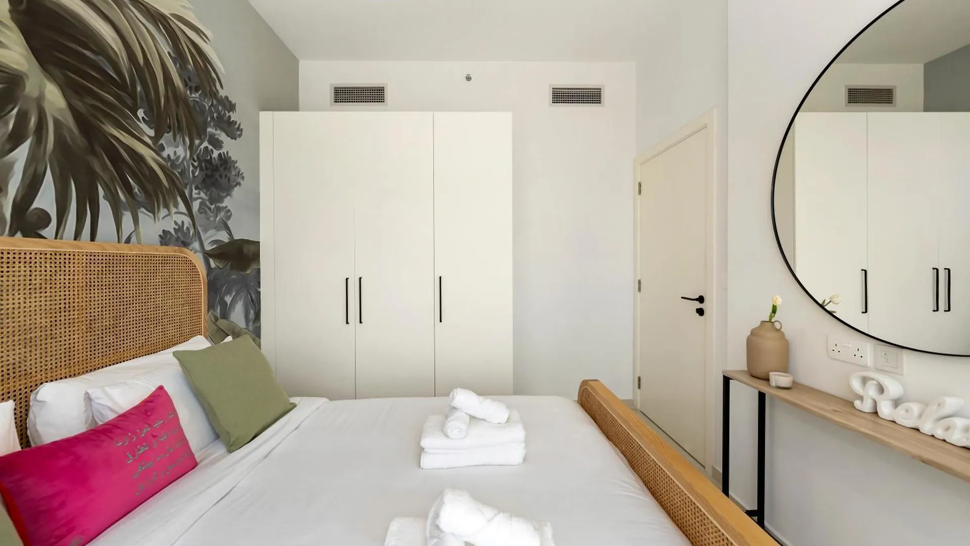 Dar Mama - Cozy Modern Apartment In Golf Vita, Dubai
